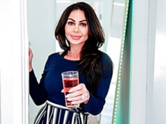 Slaapkamer, Grote kont, Grote lul, Grote mammen, Bruinharig, Hondjeshouding, Masturbatie, Moeder die ik wil neuken