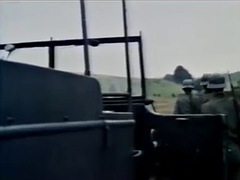 Tussi, Fetisch, Öffentlich