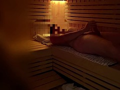 Public sauna flashing stangers, huge cumshot