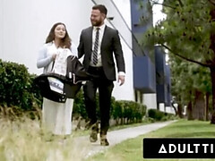 Atrapados, Engañando, Estilo perrito, Orinar, Embarazada, Realidad, Sexo fuerte