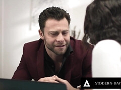 Lieveling, Bruinharig, Bedriegen, Erotisch, Natuurlijke tieten, Ruw, Tieten likken, Vrouw