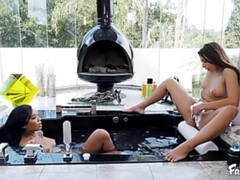 Doigter, Hd, Lesbienne, Petite femme, Chatte, Soeurs, Nénés, Jouets