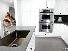 18 jaar, Kont, Lieveling, Grote kont, Grote lul, Pijpbeurt, Hardcore, Tieten likken