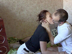 Amateur, Sucer une bite, Collège université, Tir de sperme, Petite amie, Orgasme, Culottes ou slips, Adolescente