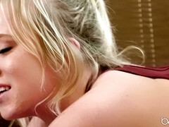 Salle de bains, Chambre à dormir, Sucer une bite, Queue, Interracial, Masturbation, Rasée, Mouillée