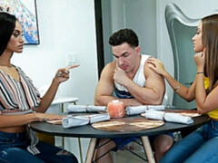 Cunnilingus, Rubia, Mamada, Estilo perrito, Ffm, Pajear, Adolescente, Trio