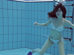 素人, 美女, チェコ, アウトドア, プール, 赤毛, 一人, 水中
