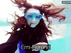 18 jahre, Tussi, Braunhaarige, Hd, Schwestern, Jungendliche (18+), Titten, Unter wasser