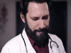 Tetas grandes, Rubia, Mamada, Pareja, Corrida, Médico, Oficina