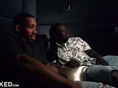 Анальный секс, Большой член, Сперма во рту, Член, Двойное проникновение, Сперма на лице, Межрасовый секс, Два парня и девушка