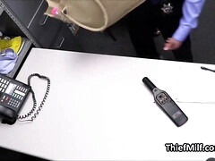 Gros seins, Femme couguar, Doigter, Hard, Mère que j'aimerais baiser, Bureau, Réalité, Espionne