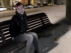 18 jaar, Enthousiasteling, Anaal, Bruinharig, Schattig, Handbeurt, Hd, Buiten