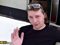 Grote mammen, Bruinharig, Hardcore, Buiten