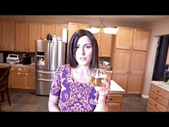 Chambre à dormir, Femme couguar, Femme au foyer, Maman, Fils, Allumeuse, Pute, Épouse