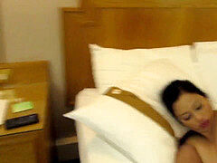 Asiatique, Brunette brune, Éjaculation interne, Mère que j'aimerais baiser, Thaïlandaise, Nénés