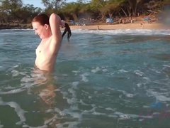 Leie, Strand, Bikini, Freundin, Zierlich, Pov, Öffentlich, Titten