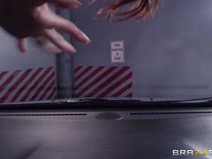 Минет, Член, Собачьи, Лизание, Мамочка, Пирсинг, Киски, Короткая стрижка