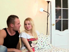 Rubia, Fetiche, Primera ves, Sexo duro, Adolescente, Trio