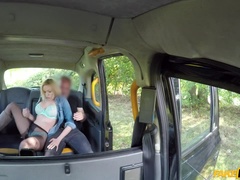 Stellung 69, Leie, Blasen, Auto, Aufs gesicht abspritzen, Fingern, Lecken, Im freien