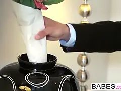 Анальный секс, Красотки, Хд, Огромные размеры, Милф, Кричащие, Молоденькие, Втроем