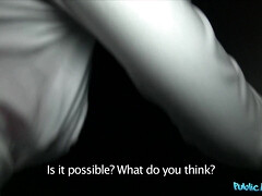 Leie, Arsch, Blasen, Vollbusig, Im freien, Pov, Öffentlich, Ehefrau