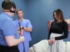 Брюнетки, Игрушки