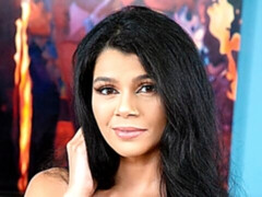 Anaal, Grote kont, Bruinharig, Ondergoed, Moeder die ik wil neuken, Natuurlijke tieten, Kousen, Speelgoed