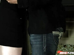 ベビーシッター, デカチン, ブロンド, 茶髪の, イマラチオ, Hd, ピアス, オッパイの