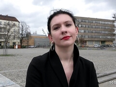 Leie, Arsch, Vollbusig, Aufs gesicht abspritzen, Deutsch, Hardcore, Natürlichen titten, Titten