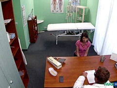 Amateur, Médecin, Doigter, Lesbienne, Léchez, Infirmière, Chatte, Voyeur