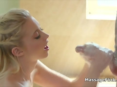Blondine, Blasen, Handjob, Hardcore, Massage, Dusche, Jungendliche (18+), Titten
