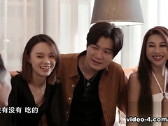 Aziatisch, Mooi, Grote mammen, Chinees, Schattig, Moeder die ik wil neuken, Tiener, Tieten likken