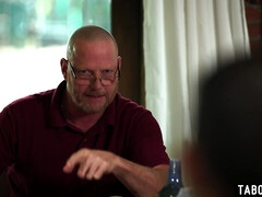 18 años, Mamada, Estilo perrito, Familia, Madres para coger, Sexo fuerte, Hermanas, Adolescente