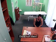 素人, デカパイ, フェラチオ, 医者, 手コキする, 看護婦, ハメ撮り, オマンコ