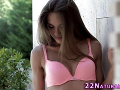 Softcore honey deepthroating paramour (Veronica Clark)