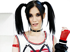 18 летние, Большая жопа, Большой член, Брюнетки, Собачьи, Косички, Молоденькие, Сиськи