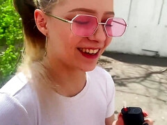 Rubia, Semen en la boca, Gafas, Sexo duro, Pequeña, Pov, Medias largas, Adolescente