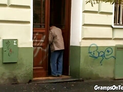 Garce, Bottes, Fétiche, Grandpère, Hard, Chatte, Nénés, Mouillée