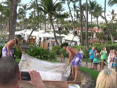 Bikini, Braunhaarige, Fussjob, Freundin, Latina, Höschen, Pov, Muschi