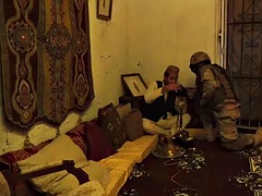 Arabe, Sucer une bite, Brunette brune, Français, Hard, Indienne, Réalité, Adolescente