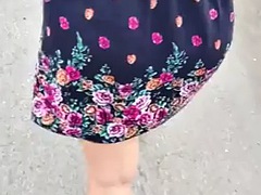 Badpak, Latijnse vrouw, Ondergoed, Moeder die ik wil neuken, Buiten, Slipje, Openbaar, Onder de rok