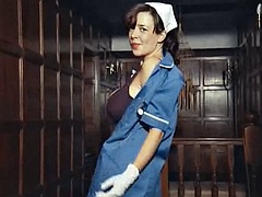 素人, デカパイ, 毛深い, 看護婦