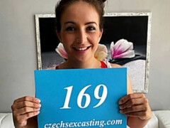 Anaal, Grote kont, Pijpbeurt, Hondjeshouding, Handbeurt, Moeder die ik wil neuken, Natuurlijke tieten, Kut duiken