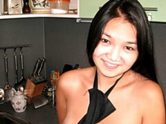 Enthousiasteling, Grote lul, Pijpbeurt, Hondjeshouding, Gezichtspunt, Geschoren, Tiener, Tieten likken