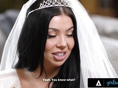 Betrug, Fingern, Hd, Lingerie, Natürlichen titten, Muschi, Realität, Rotschopf