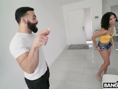 Amateur, Bikini, Noire, Sucer une bite, En levrette, Noir ébène, Chevaucher, Rasée