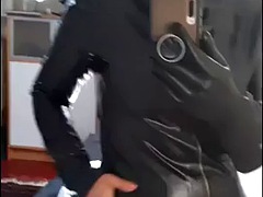 Close up amateur beauty uses her toy to masturbate