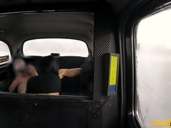 Grote mammen, Pijpbeurt, Auto, Hondjeshouding, Sperma in gezicht, Likken, Buiten, Kut duiken