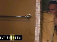 Sucer une bite, Plantureuse, Papa, En levrette, Hard, Hd, Tabou, Adolescente