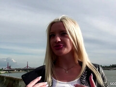 Blonde, Tir de sperme, Gorge profonde, Allemand, Hard, Lingerie, Public, Jarretelles